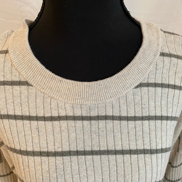Madewell Beige and Gray Ribbed Knit Sweater - Picture 3 of 10